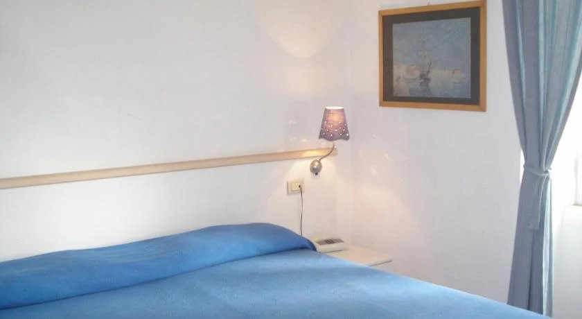 Hotel Giardino al Mare
