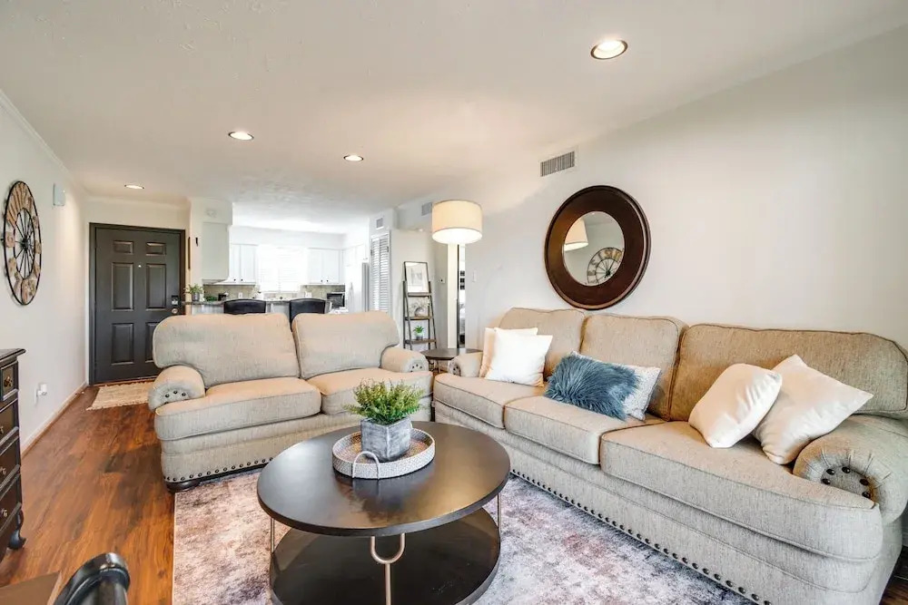 Waterfront Condo on Lake Conroe w/ Boat Launch!