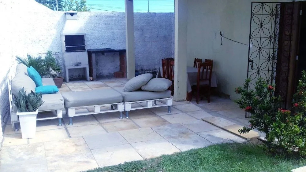 Canoa Guest House