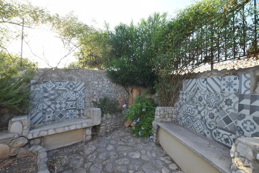 Awesome Home in Marina di Ragusa With Wifi and 2 Bedrooms