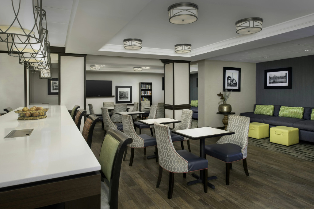 Hampton Inn Pittsburgh-Monroeville
