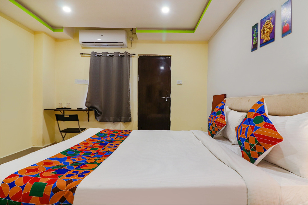 FabHotel Broholic Suites - Nr JNTU