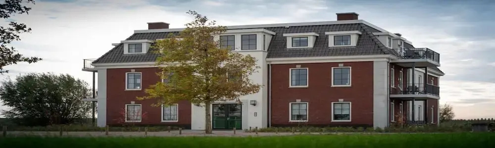 Villa in Colijnsplaat near the Sea