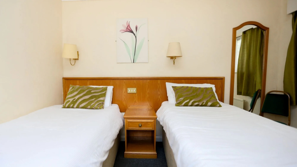 Fairways Lodge & Leisure Club