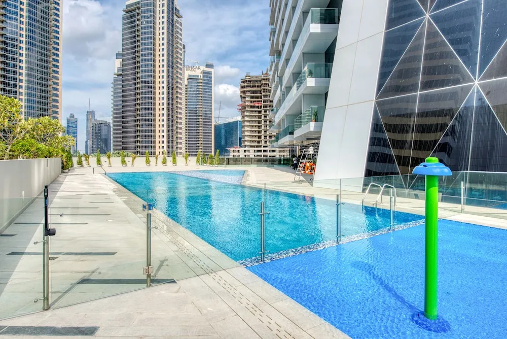 Maison Privee - Luxury, Spacious, Modern Near Burj Khalifa and Dubai Canal