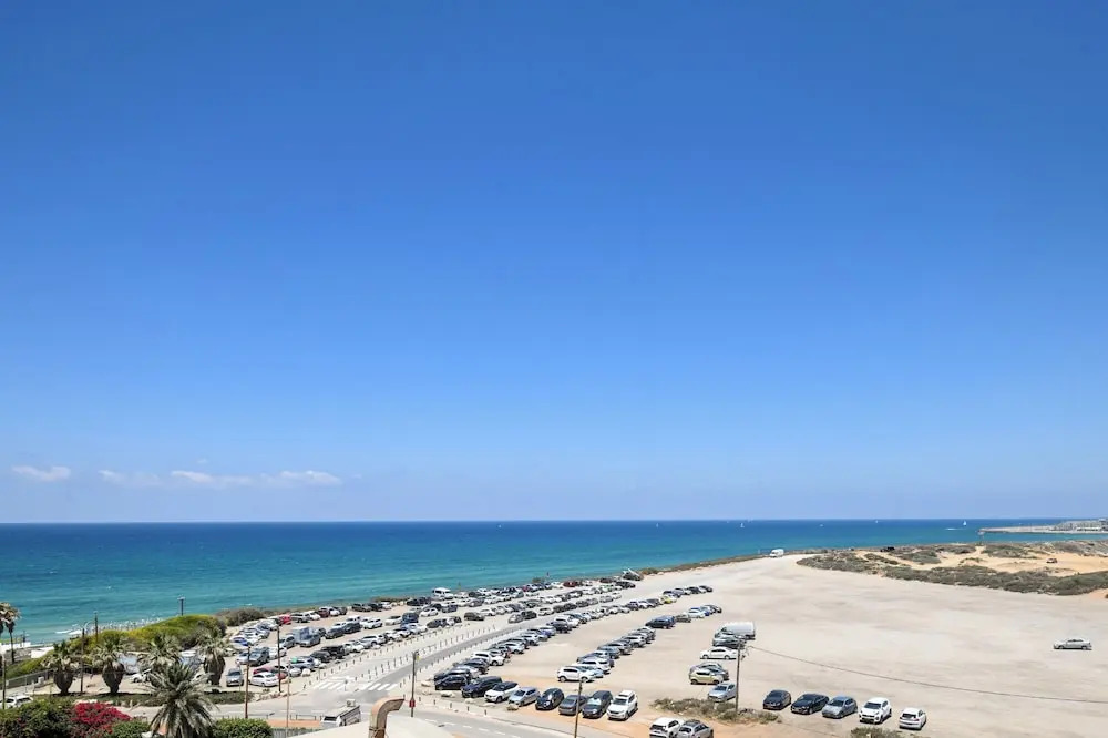 HaTsuk Sea-View Studio by Sea N' Rent