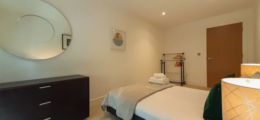 Impeccable 2-bed Apartment in London