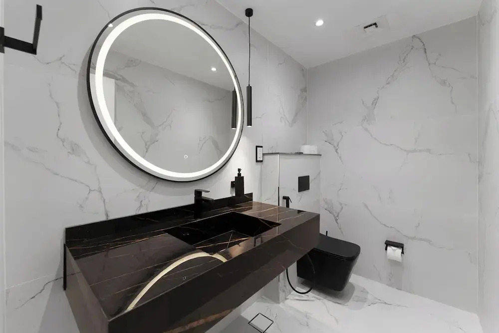 Marco Polo - Chic 1 BR with 2 balconies | Marina Views & Tram