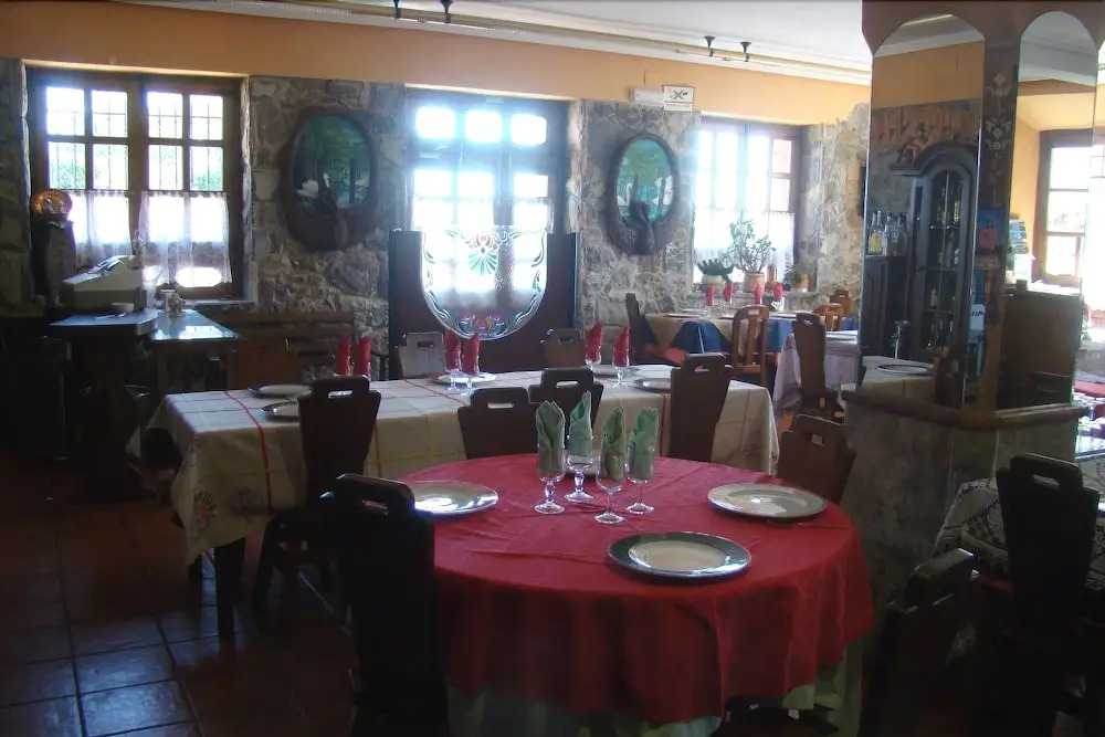 Casa Roces