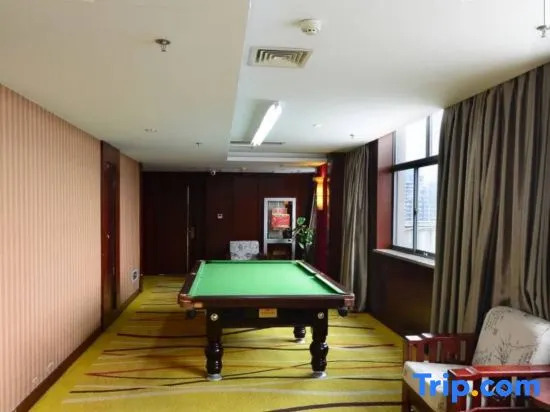 Hongzehu Jinjiuling Hotel