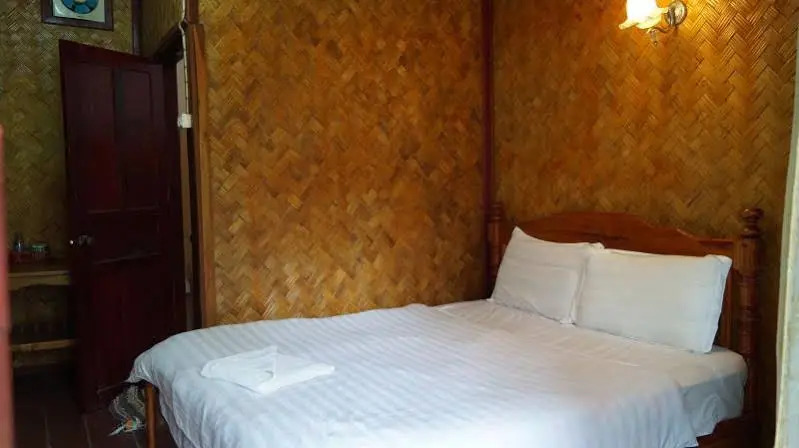 Phoomchai Guesthouse