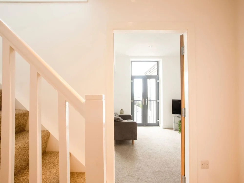 Snug Holiday Home in Bradford With Balcony