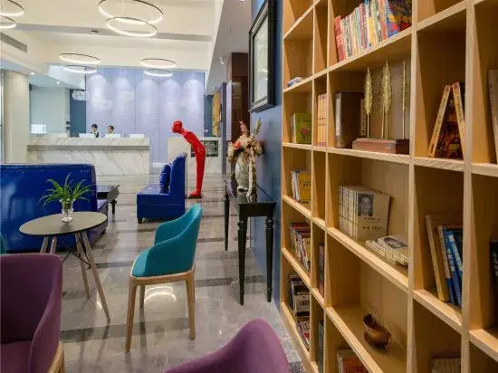 Poltton International Service Apartment