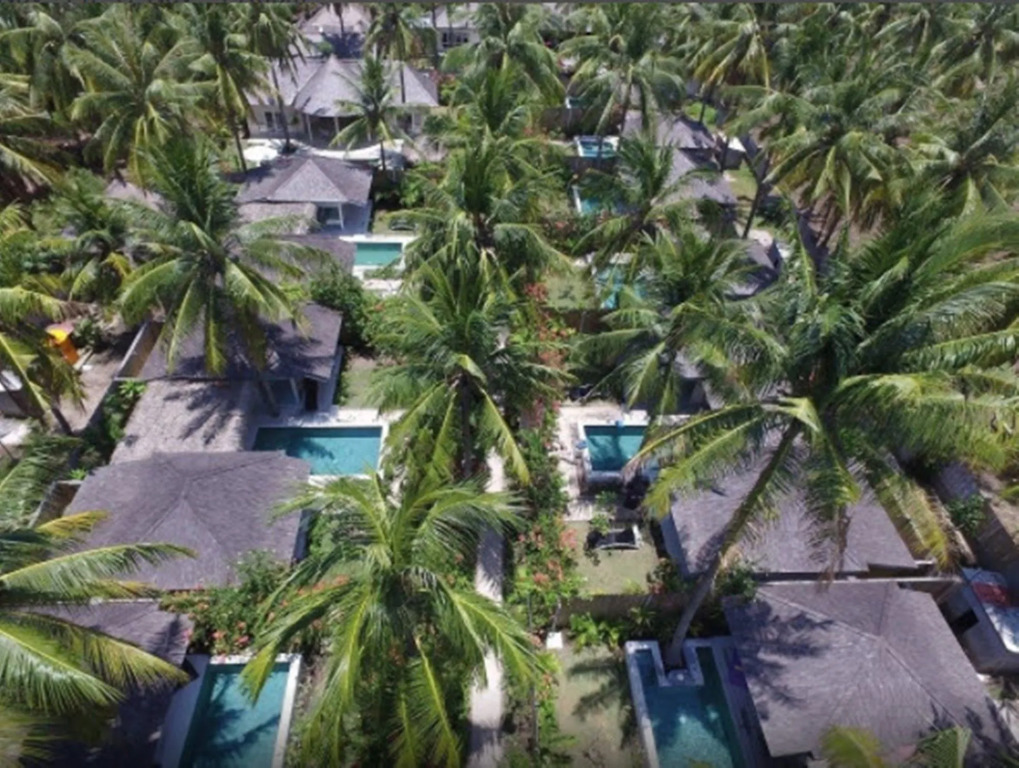 Sunset Palms Resort