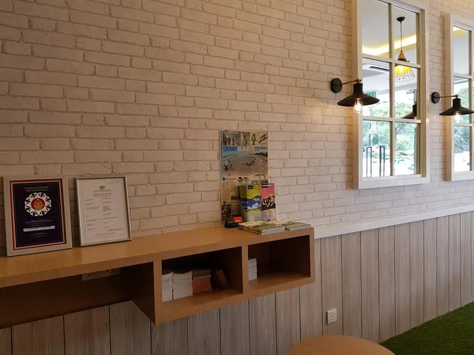 Kozi Hotel by Ardens - Danga Bay
