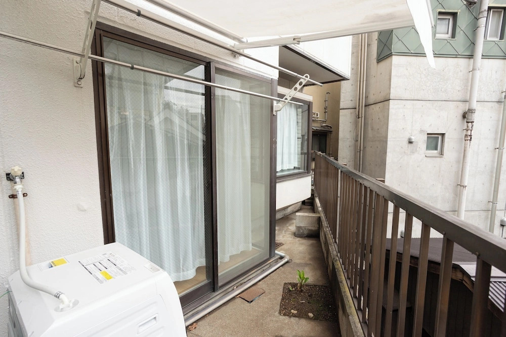 Kagurazaka City House