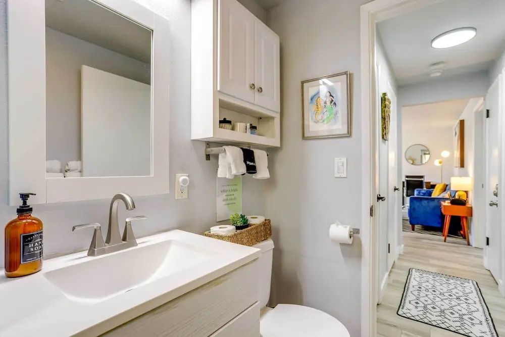 Seattle Garden Retreat: Walk to Water & Shops!