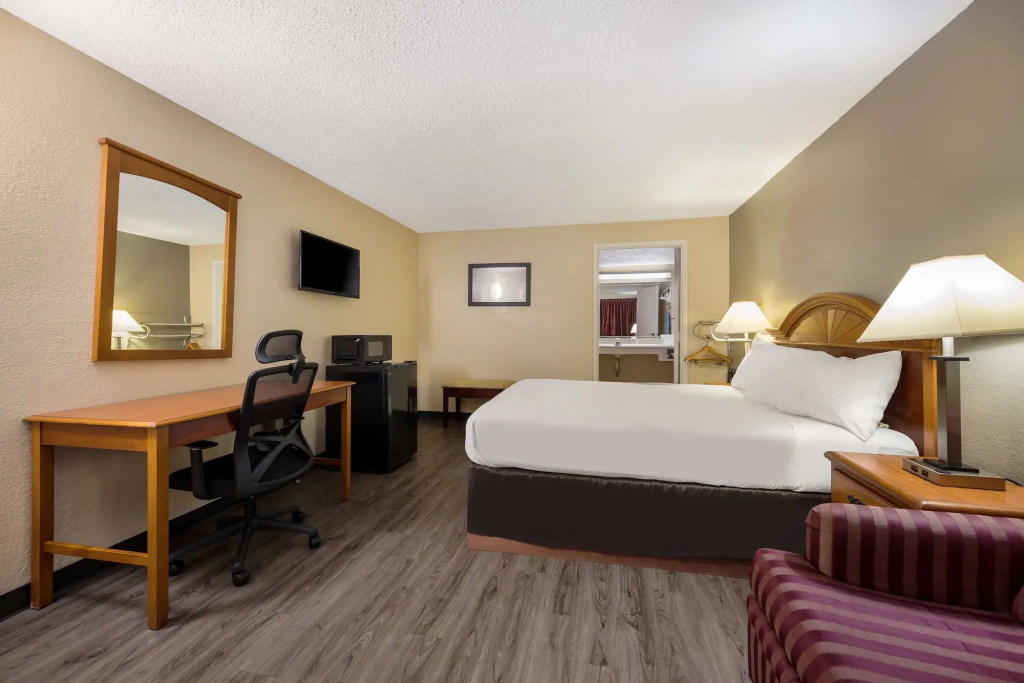 Knights Inn College Station