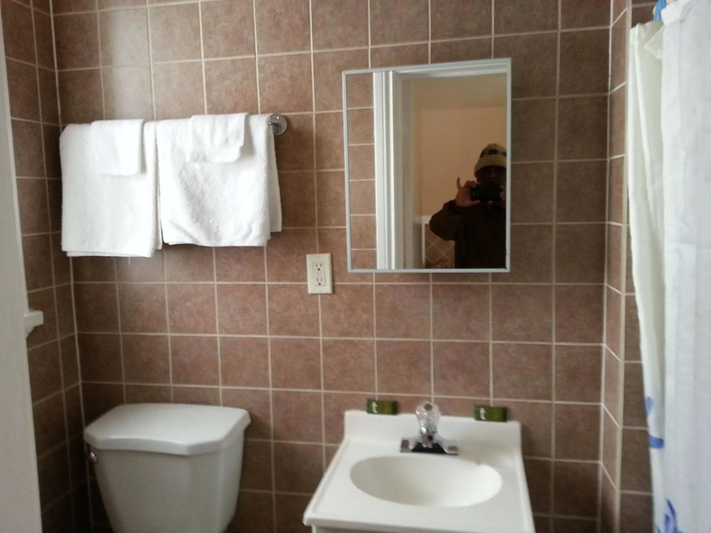 Pleasant Stay Motel
