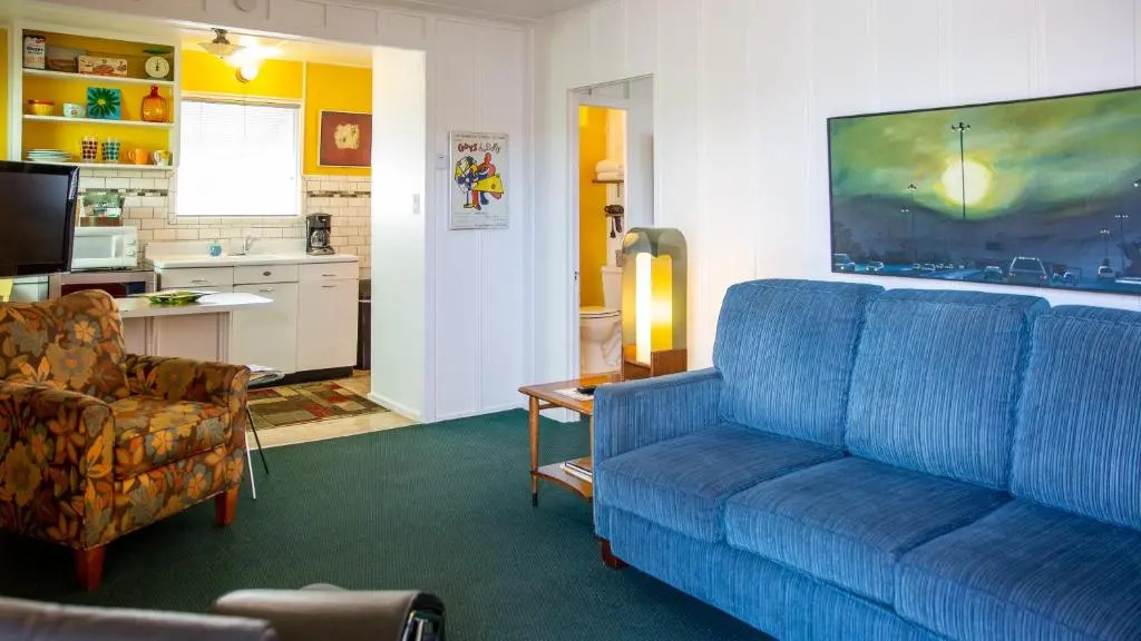 The Motor Lodge