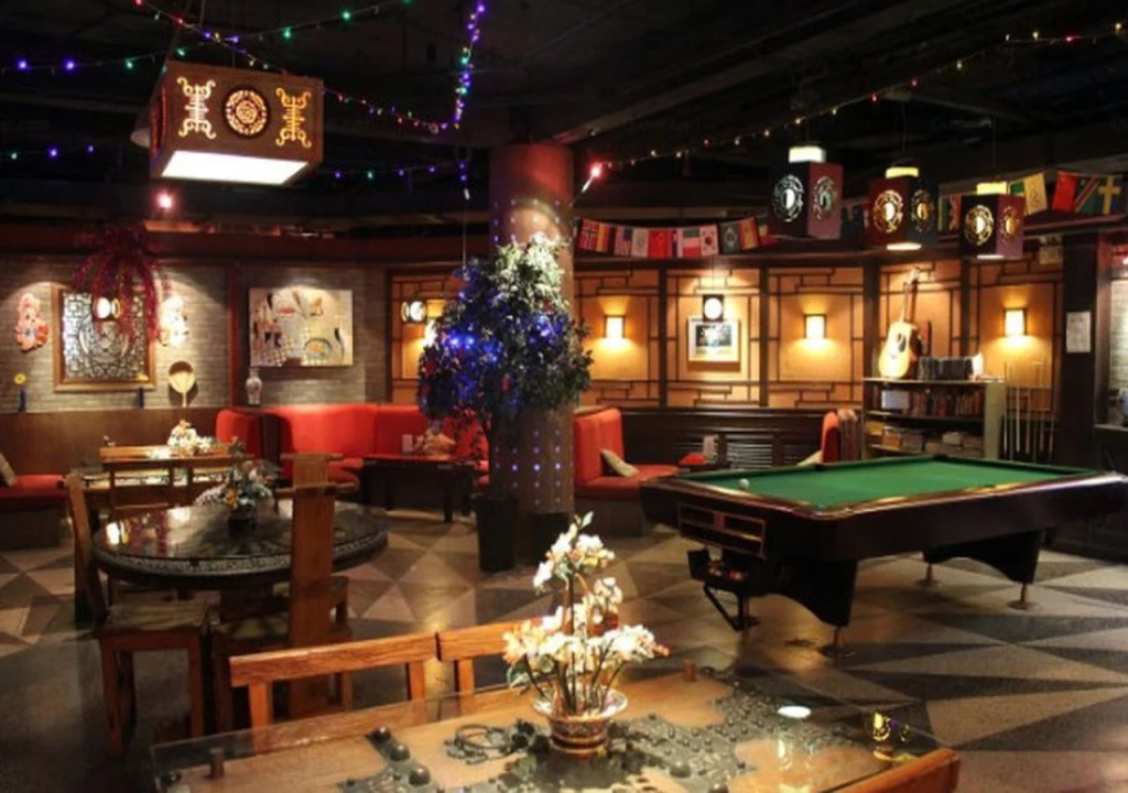 Far East Hotel