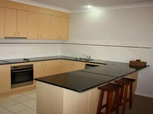 Tokelau 2 - Tuncurry Townhouse