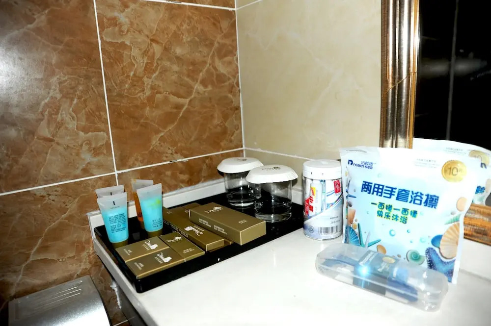 Dinis Business Hotel Kaiyuan Branch