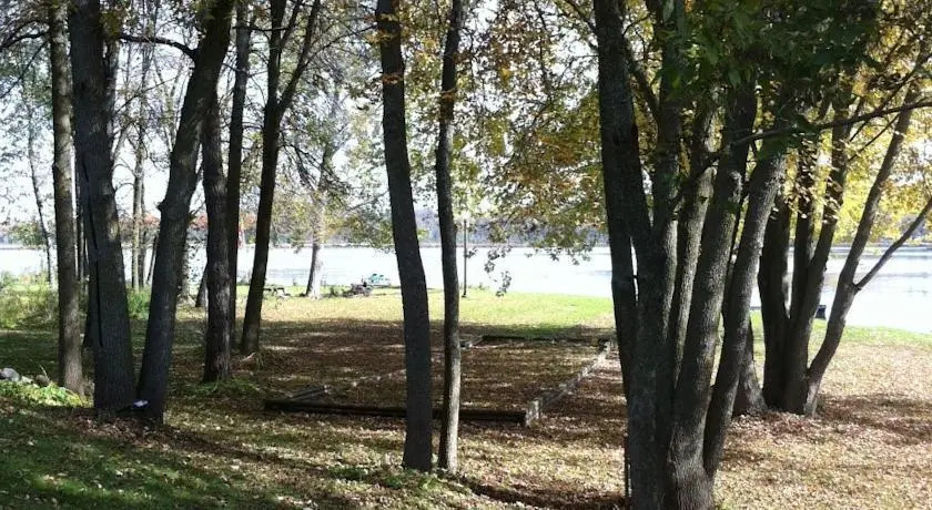 Crowe Bay Cottage