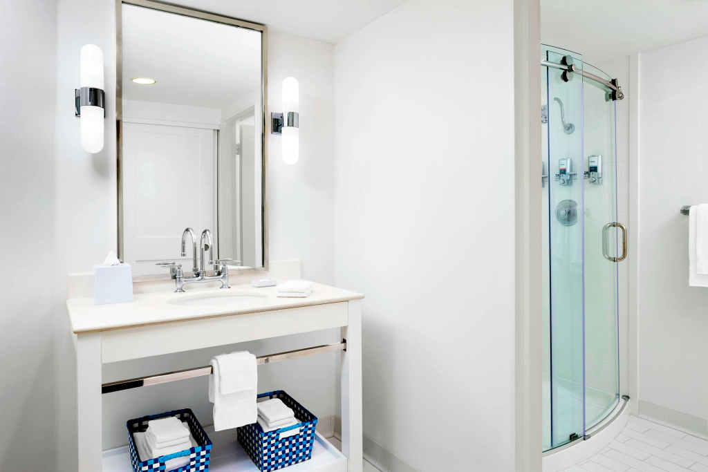 Four Points by Sheraton Ventura Harbor Resort