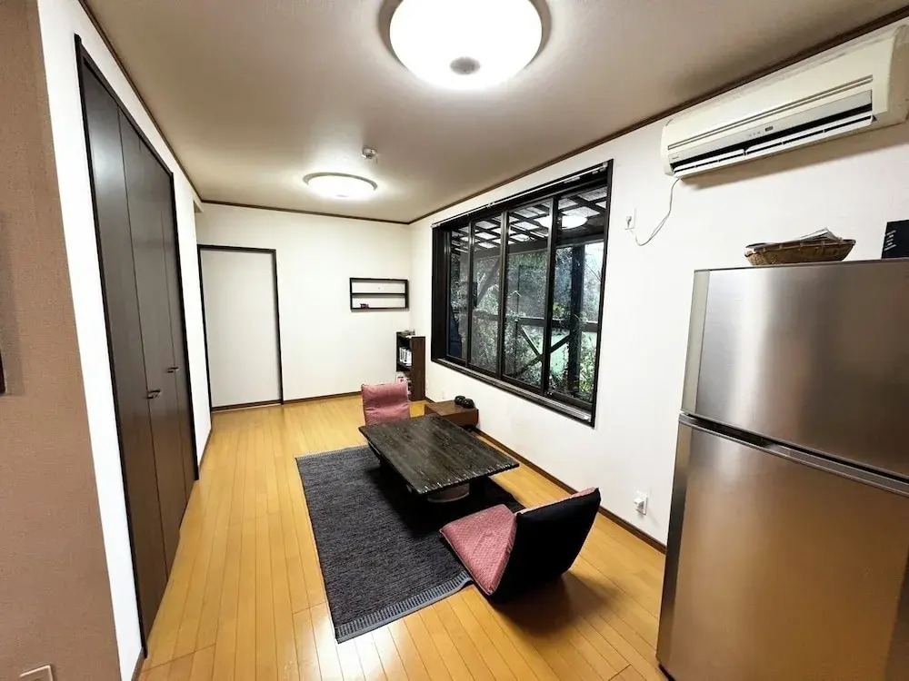 Asobiya House Iki