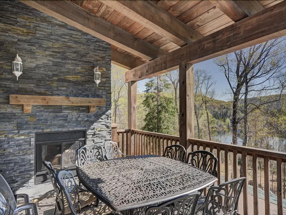 Chalet Azure
