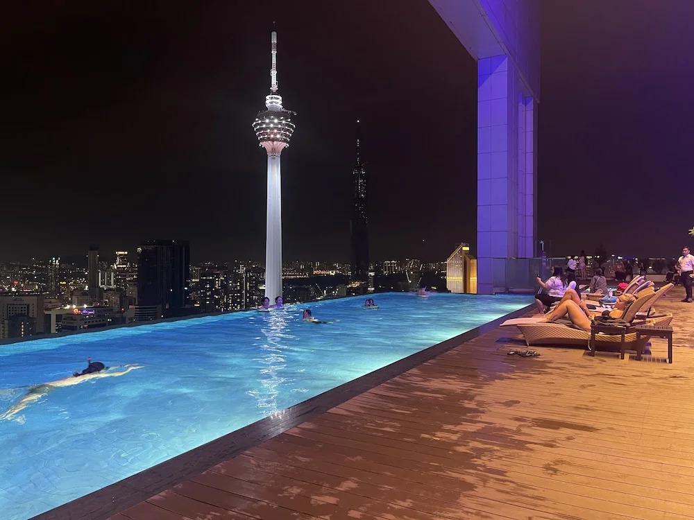The Platinum Suites KLCC By Sky Pool