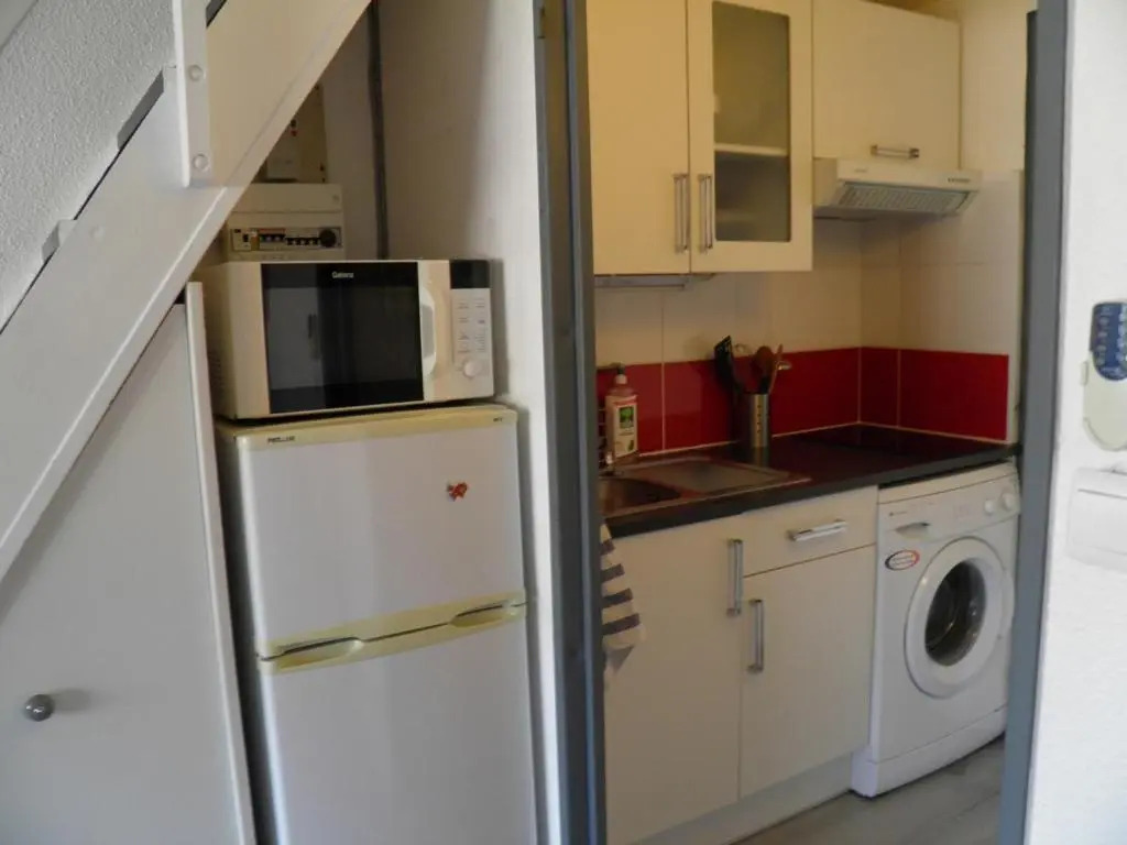 Appartement Sète, 1 pièce, 4 personnes - FR-1-338-314