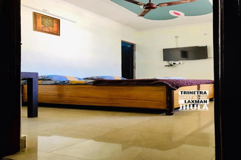 Trinetra Guest House