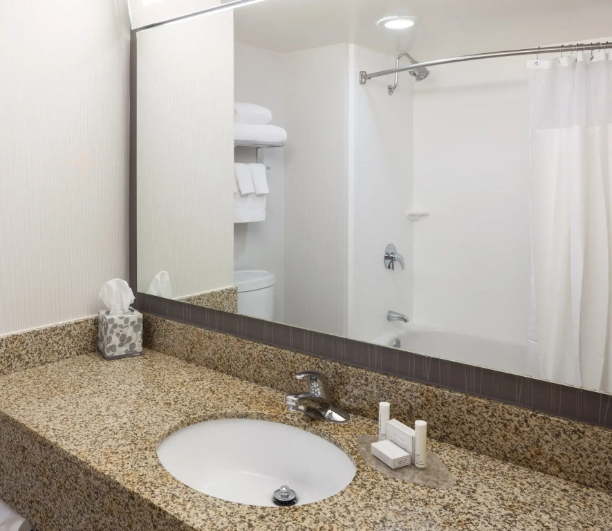 Courtyard by Marriott Cypress Anaheim / Orange County