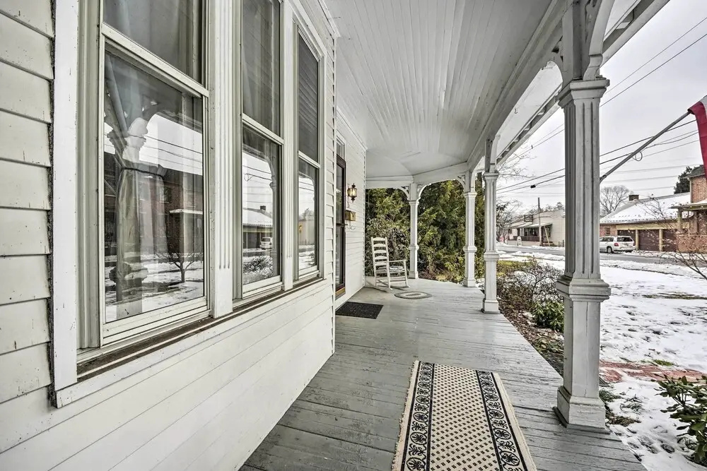 Spacious Getaway: 7 Mi to Whitetail Slopes!