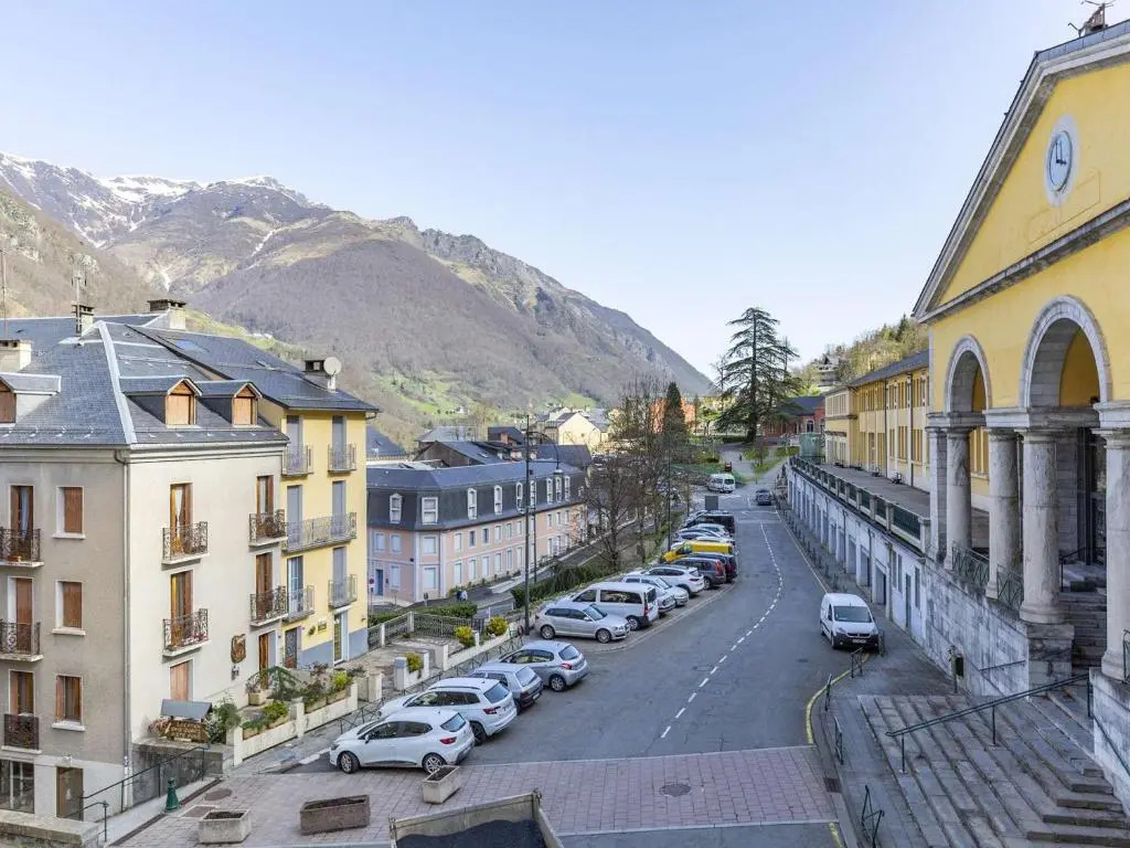 Appartement Cauterets, 3 pièces, 4 personnes - FR-1-401-240