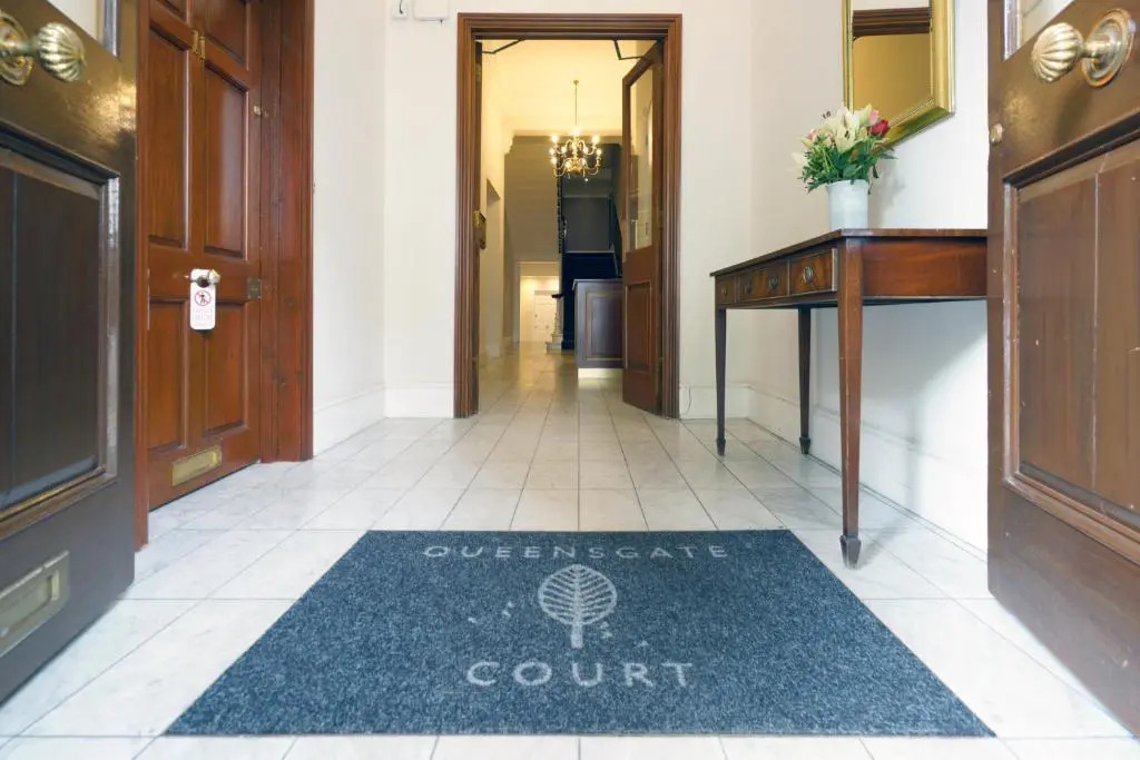 Queensgate Court Apartments