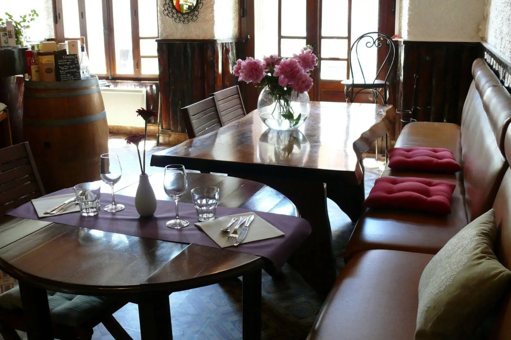 Logis Hotel Restaurant LA BARGUILLERE