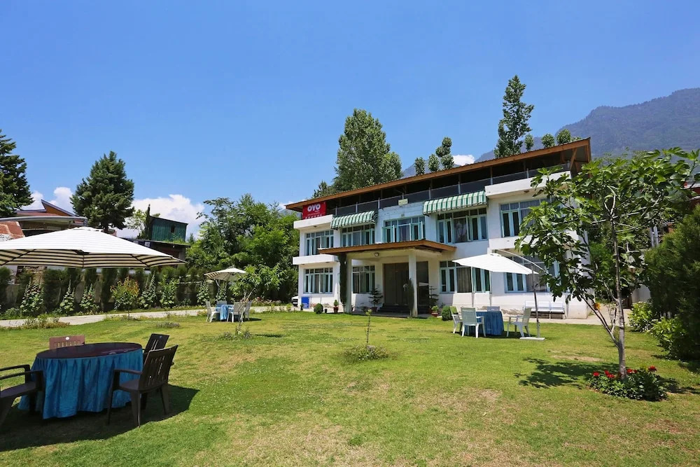 OYO 4759 Nishat Hill Resort