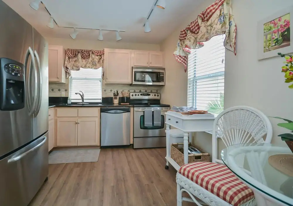 1800 Hill Street - Ocean View by Ocean Properties