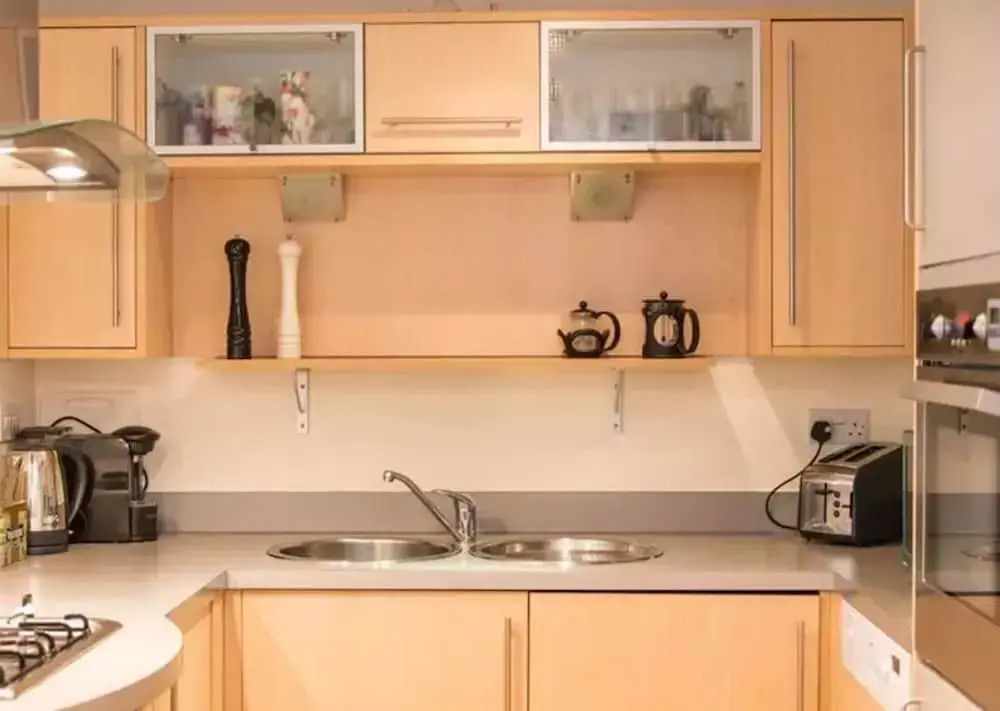 2 Bedroom Apartment In Edinburgh