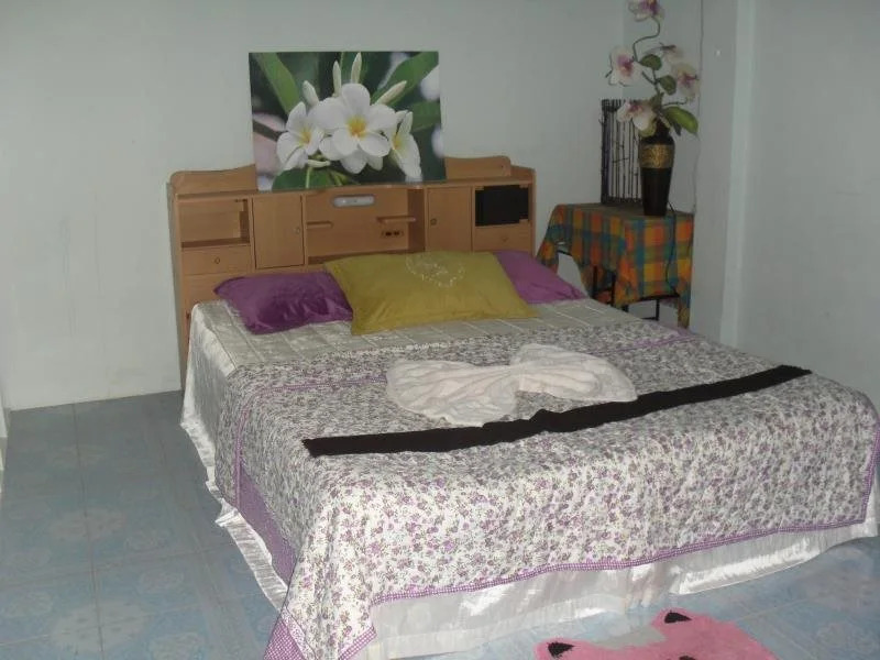 Area 51 Guesthouse