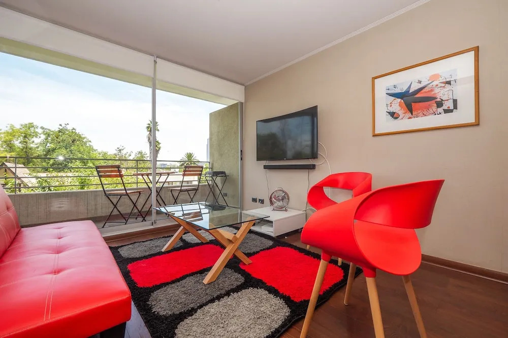 Red Velvet  Apartment