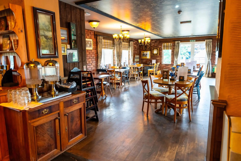 The Lindisfarne Inn - The Inn Collection Group