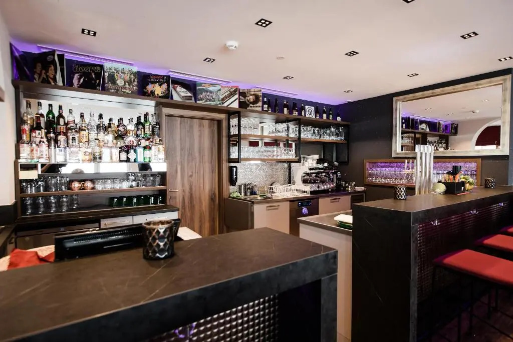 Aparthotel Dorfplatzl Garni Apartments & B&B