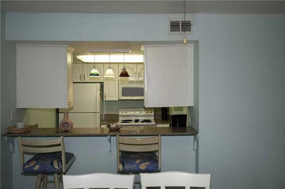 Seahorse 104 - 2 Br Condo