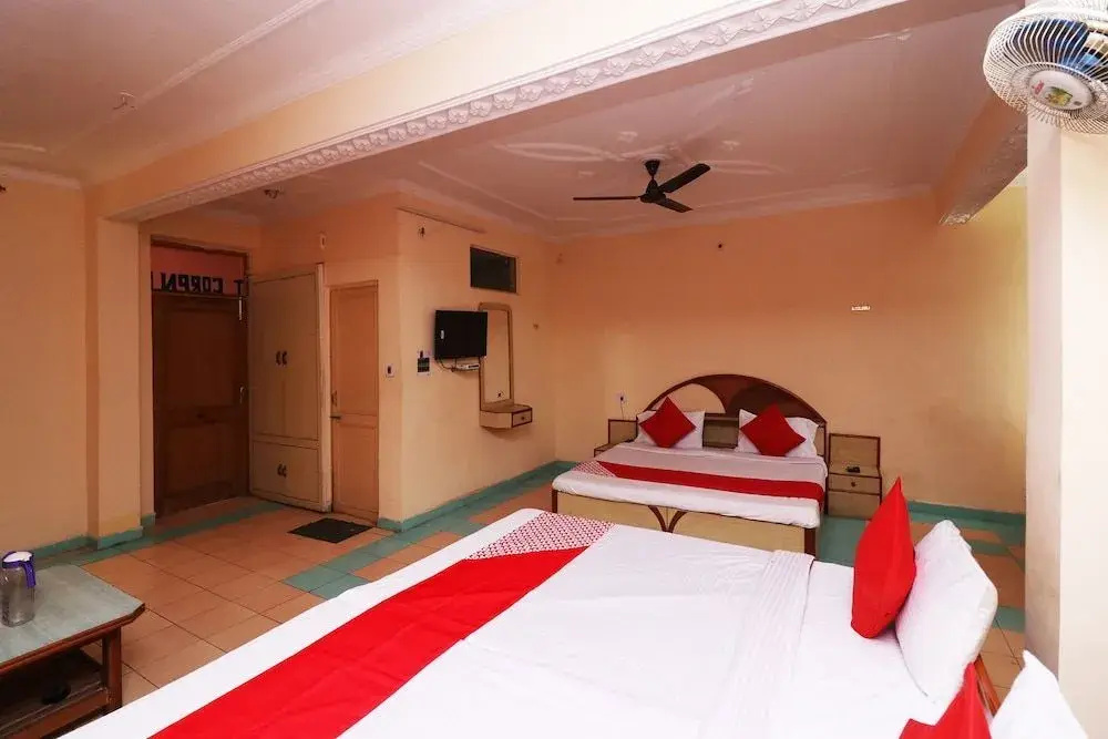 New Hotel Shivlok by OYO Rooms