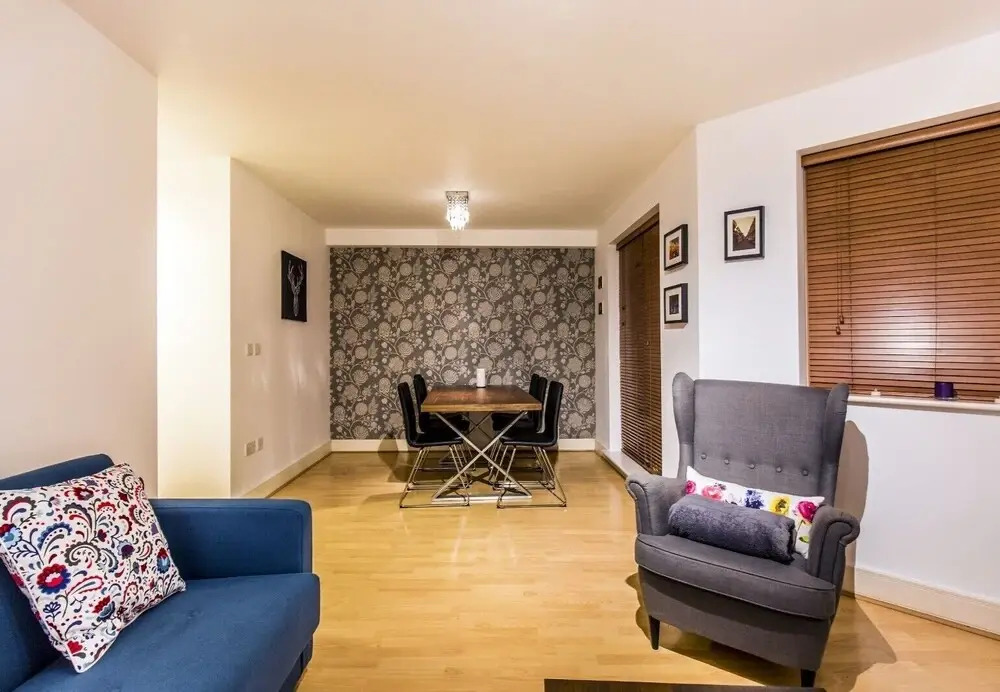 Cosy & Bright Flat for 5 in Greenwich