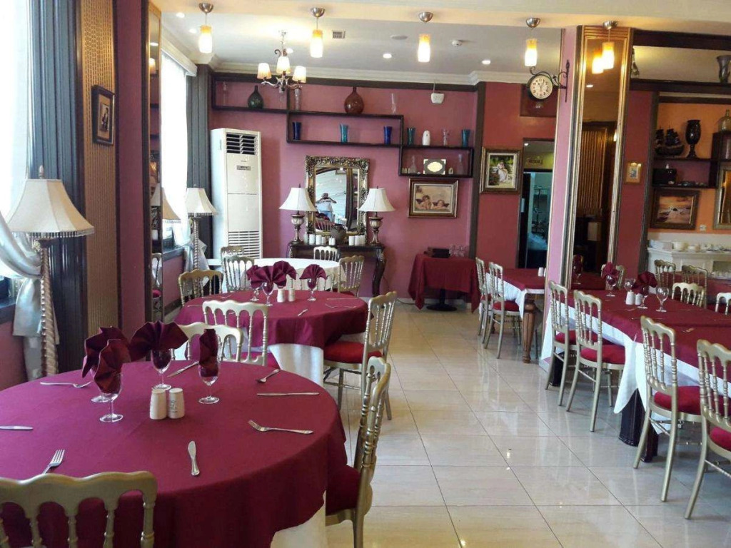 Hotel Les Ambassadeurs
